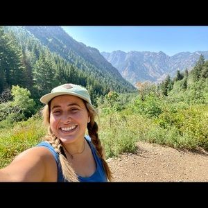 Meet your Posher, Dariele